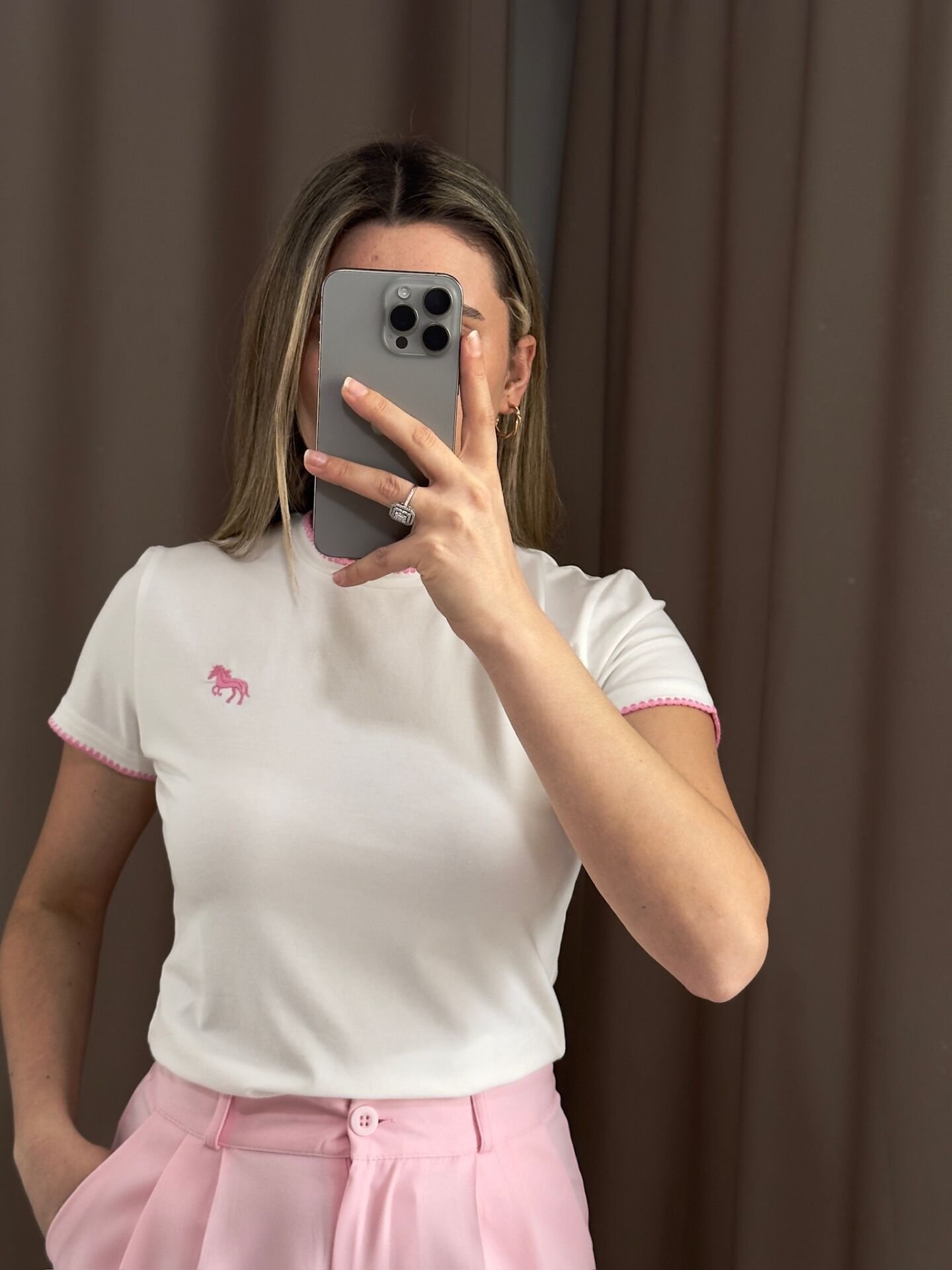 Pembe At Nakışlı tshırt