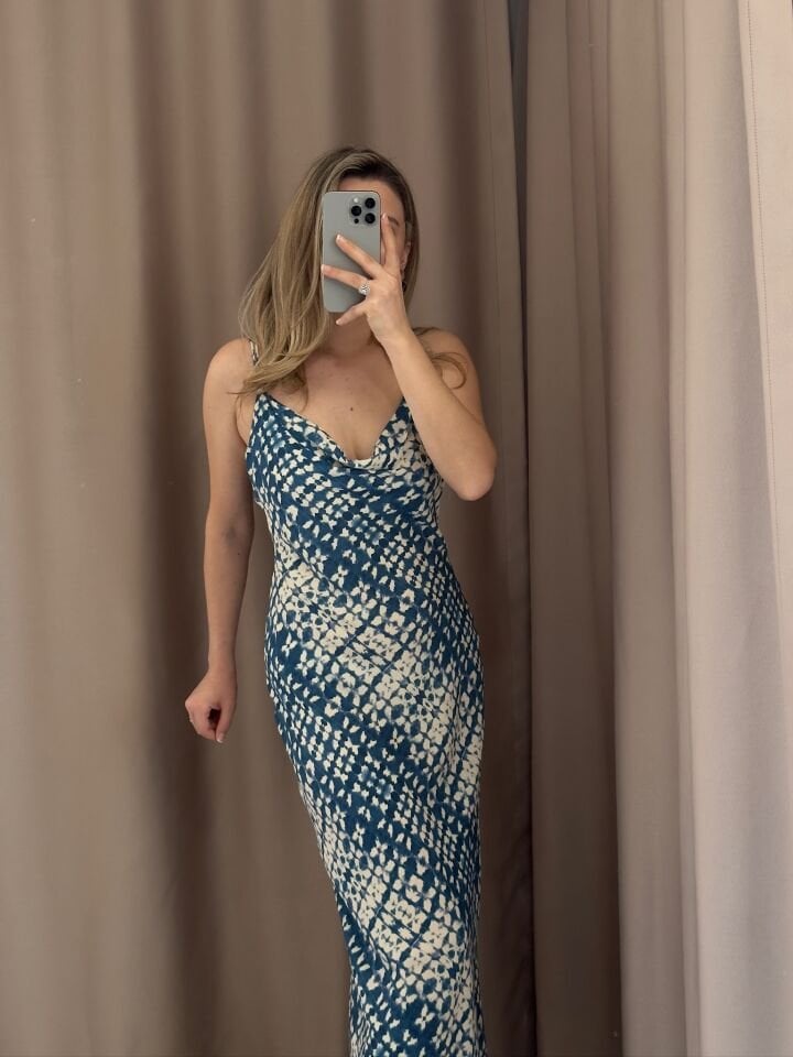 Zara Batik Desenli Sırt Dekolteli Elbise