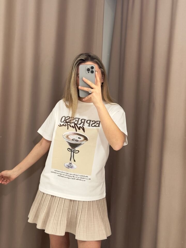 ''Espresso Martini'' Nakış Detaylı Pamuklu Tshirt