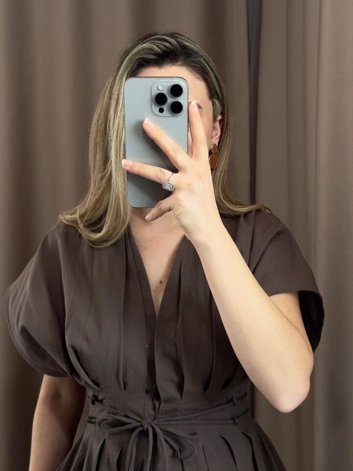 Beli Bağcıklı V Yaka Midi Elbise