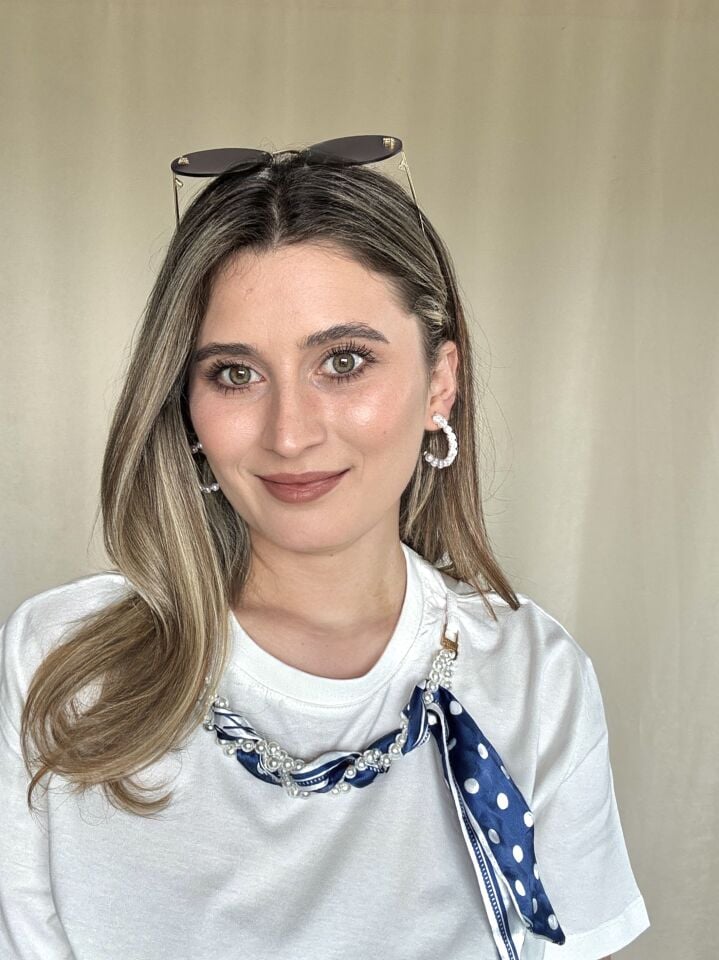 Massimo Dutti İnci ve Eşarp Detaylı Beyaz Tişört